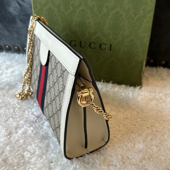 Gucci purse/crossbody - Picture 7 of 12